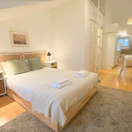 Appartamento Madragoa Charm & Comfort *