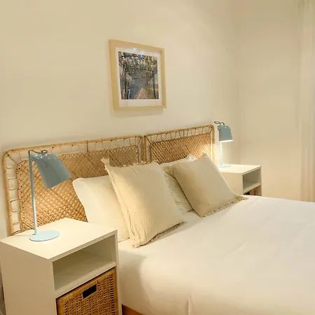 Madragoa Charm & Comfort דירה