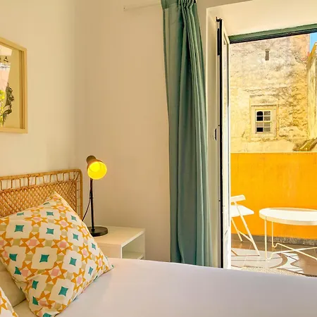 Madragoa Charm & Comfort דירה *